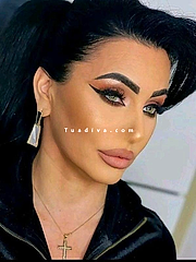 Bologna Incontro Piccante con una Donna Matura Elegante e Sensuale