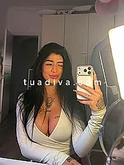 DEA VENERE: 21 ANNI DI PURA PERVERSIONE. VIDEOCHIAMATA BOLLENTE E CHAT SEX SENZA CENSURE, SCOPRI QUANTO POSSO ESSERE POSSEDENTE E PORCELLA.