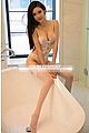 Giovane Orientale Sensuale: Massaggi Bollenti, Emozioni Senza Limiti