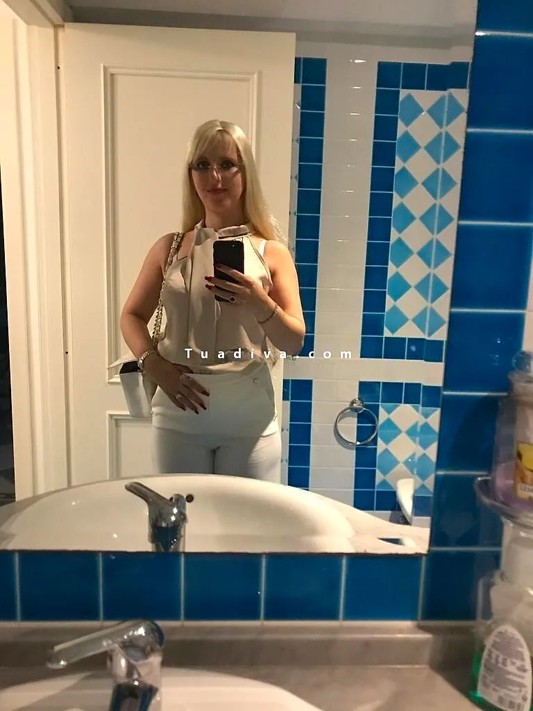 valeria diavoletta #9