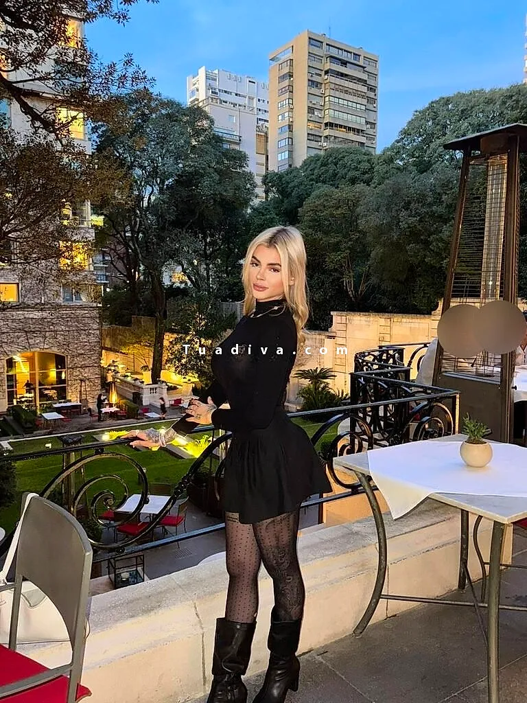 LILLY PORNOSTAR #7