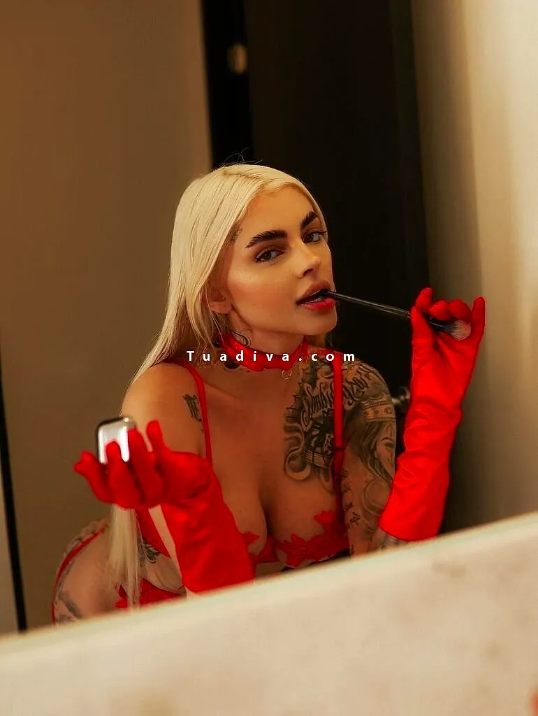 LILLY PORNOSTAR #10