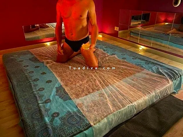 Esplora i tuoi sensi con Sofia: un'esperienza unica a Bari #2