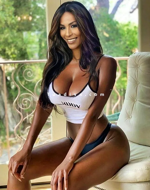 SABRINA RENDE QUATTROMIGLIA 💋 DEA Di IL STRAP-ON DEL 69 MI PIACE ESSERE LECCATA 👅👅BAMBOLA FRESCA E 🍓FIGA🔥BOLLENTE 💯 STASI TOTALE FINO IMPAZZIRE F #1