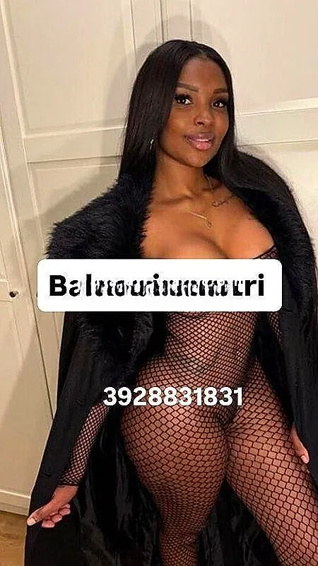 Scopri la Magia di una Notte con la Nuova Dea Panamense a Roma #3