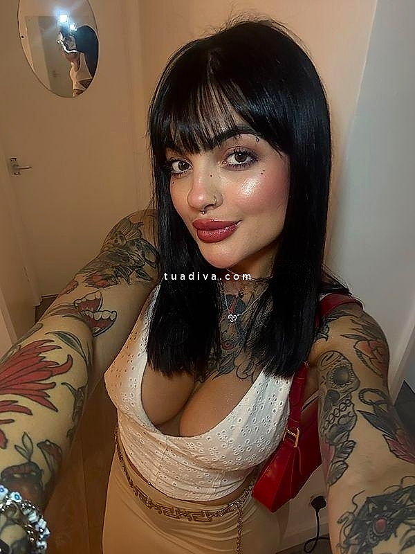 🦋nina 🦋 sono nuova a roma👄 calda, biricchina e amo molto i preliminari 🍆 💦 #3