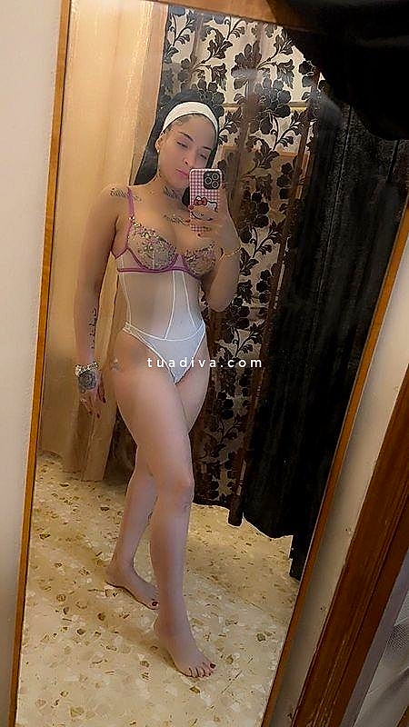 💓💓💓💓💓Sono arrivata in città per soddisfare tua piccola perversione ragazza molto seducente calda è passionale per momenti di vero relax 🥰🥰🥰🥰🥰 #1