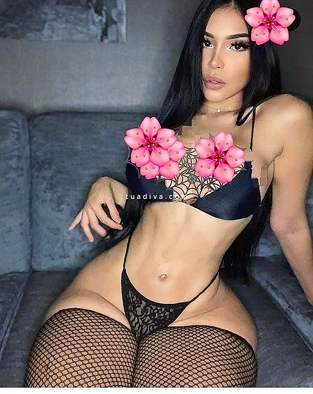 *APPENA ARRIVATA BELLISSIMA CABALLONA PER GIOCARE-CON UN BEL -DUR0 E GROSSO. ANCHE POSSO FARE UNA VERA FEMMINA SI TU ME VOU❤️ #1