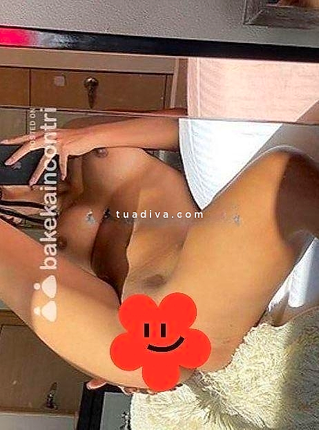 NOVITA APPENA ARRIVATA LA REGINA DE SESSO ESSENZA DELLA SENSUALITA MOLTO PORCELLINA #1