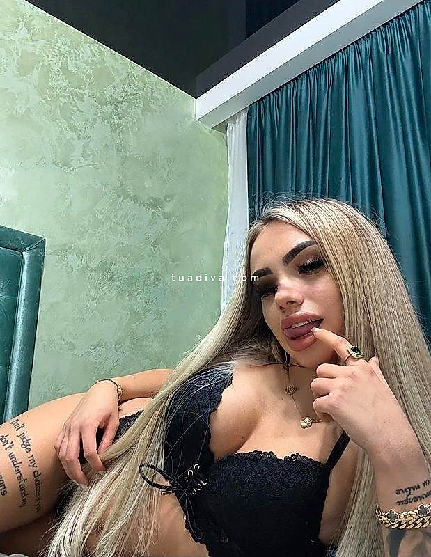 RAGGiUNGO🚘 FINO TARDI CASA TUA ... B&B ⭐ super novita GIOVANE TROETTINA🍒FIGA CALDA ESPLOSIVA E SENSUALE…♨️UNA BAMBOLA INDIMENTICABILE ❗️HOTEL #1