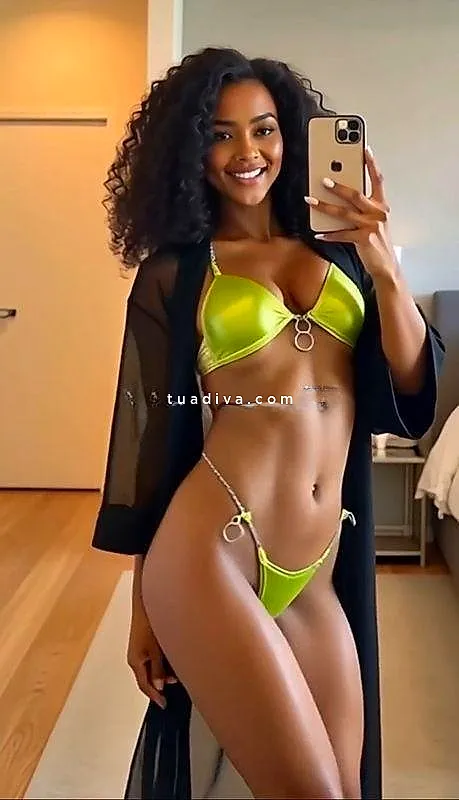 LAURA CALDISSIMA NOVITA' IN CITTA'! 🔥❤️‍🔥 FOTO REALISSIME CHE VALGONO 1000 PAROLE! TETTE DA SOGNO, CURVE BOLLENTI DA PERDERE 🔥❤️‍🔥 #5