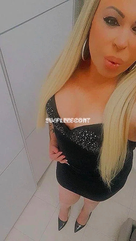 GIUGLIANO 🦋DANIELA 🦋...FOTO 💯%💯 AUTENTICHE...👄🔥FENOMENALE E SEXY...MOLTO ATTIVA... #5