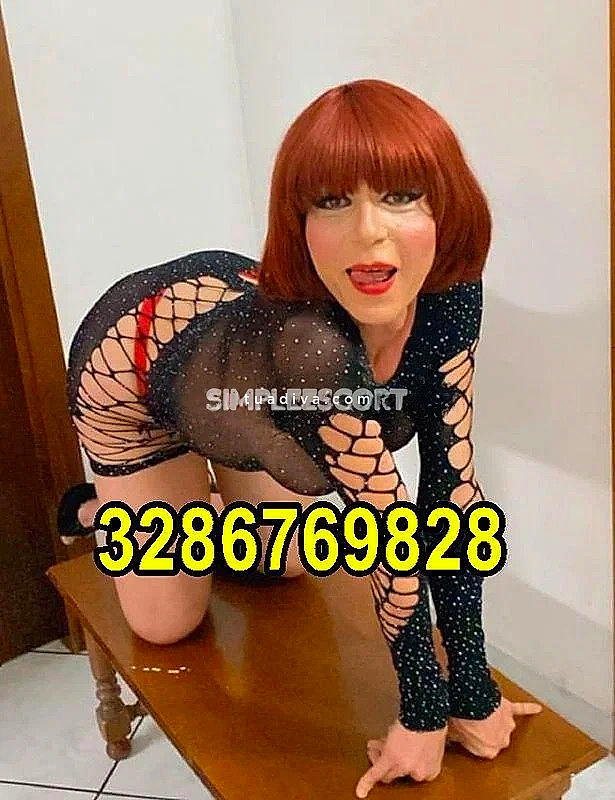 APENA ARRIVARA MONELLA BELISSIMA TRANS R O S S A DOTATA GOLOSA FOCOSA ARRAPANTE DELIZIOSA MAIALINA😜 #5