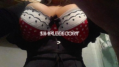 Massaggi erotici indimenticabili da affascinante indiana #3