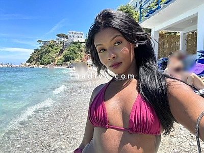 Bia Freire #2